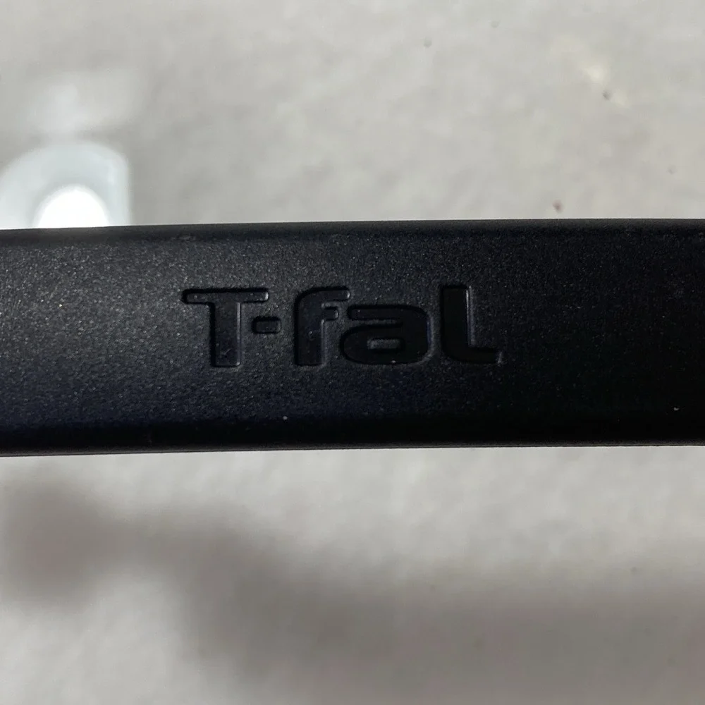 T-fal Glass 9 1/4